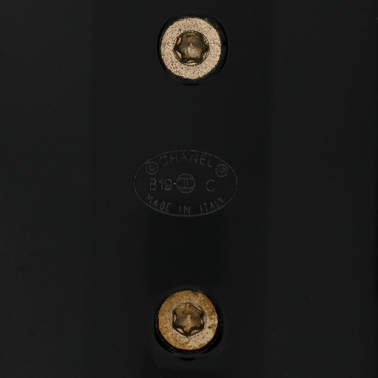 Resin CC Cuff Gold Black