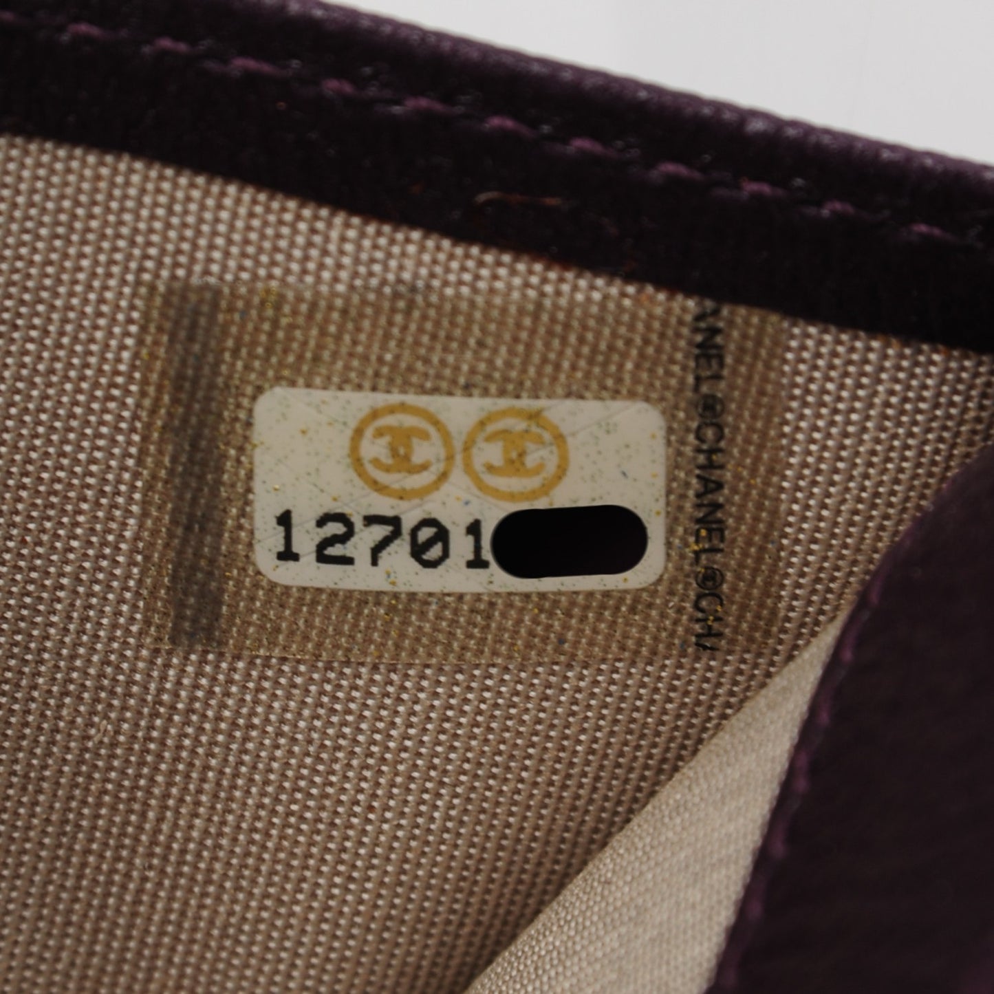 Goatskin Embossed Camellia Flap Card Holder Purple