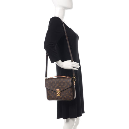 Louis Vuitton Monogram Pochette Metis 2 of 10