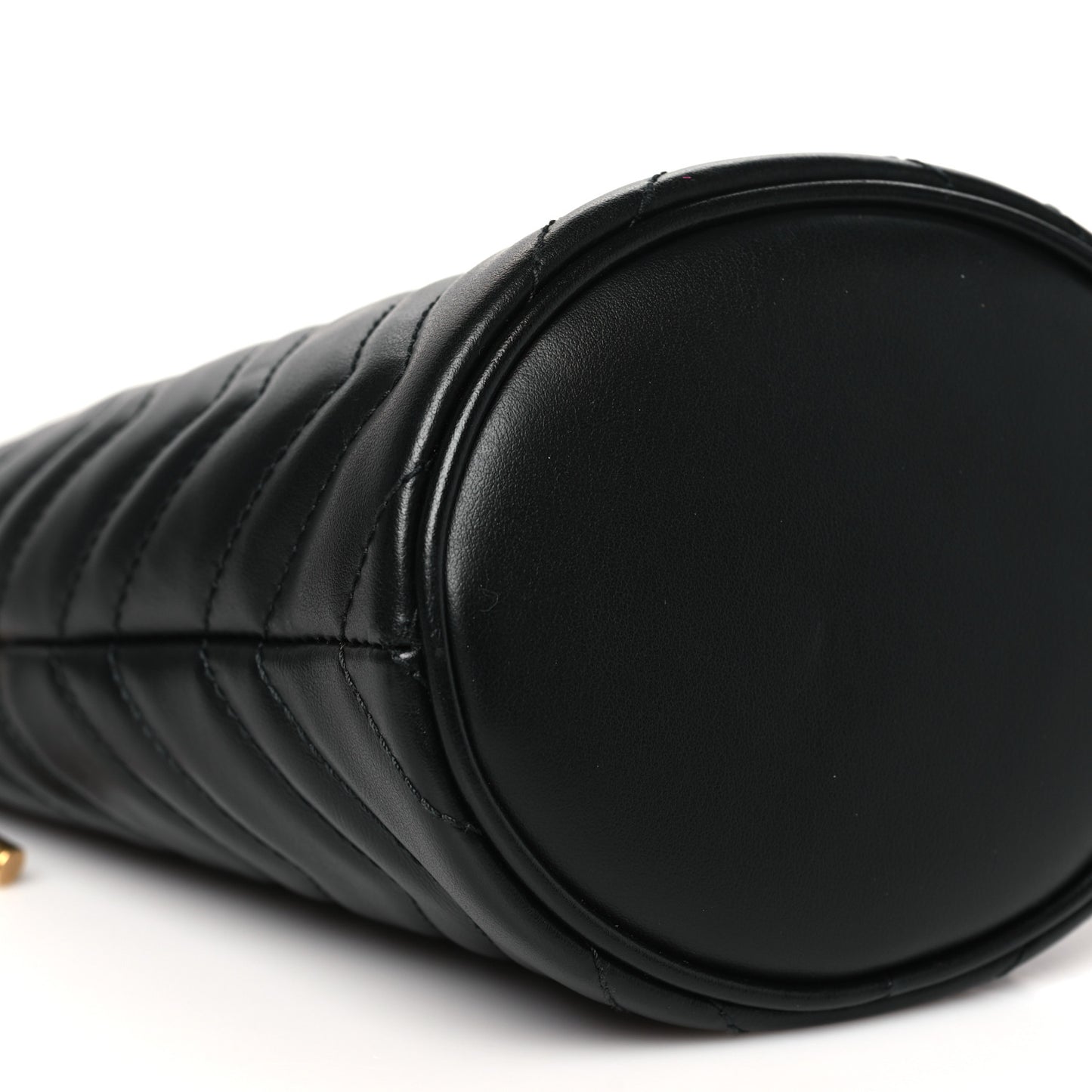 Calfskin Matelasse Mini GG Marmont 2.0 Bucket Bag Black