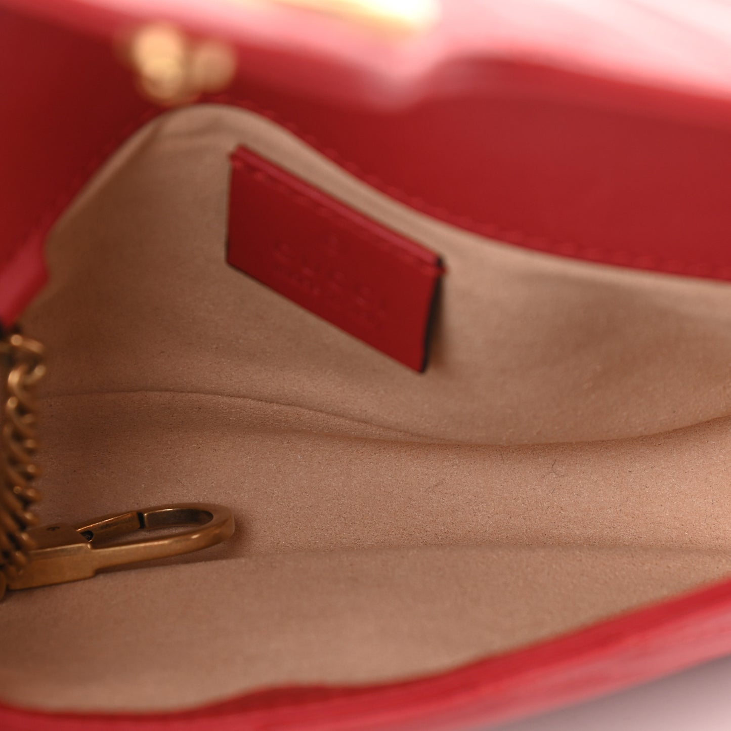 Calfskin Matelasse Super Mini GG Marmont Shoulder Bag Hibiscus Red