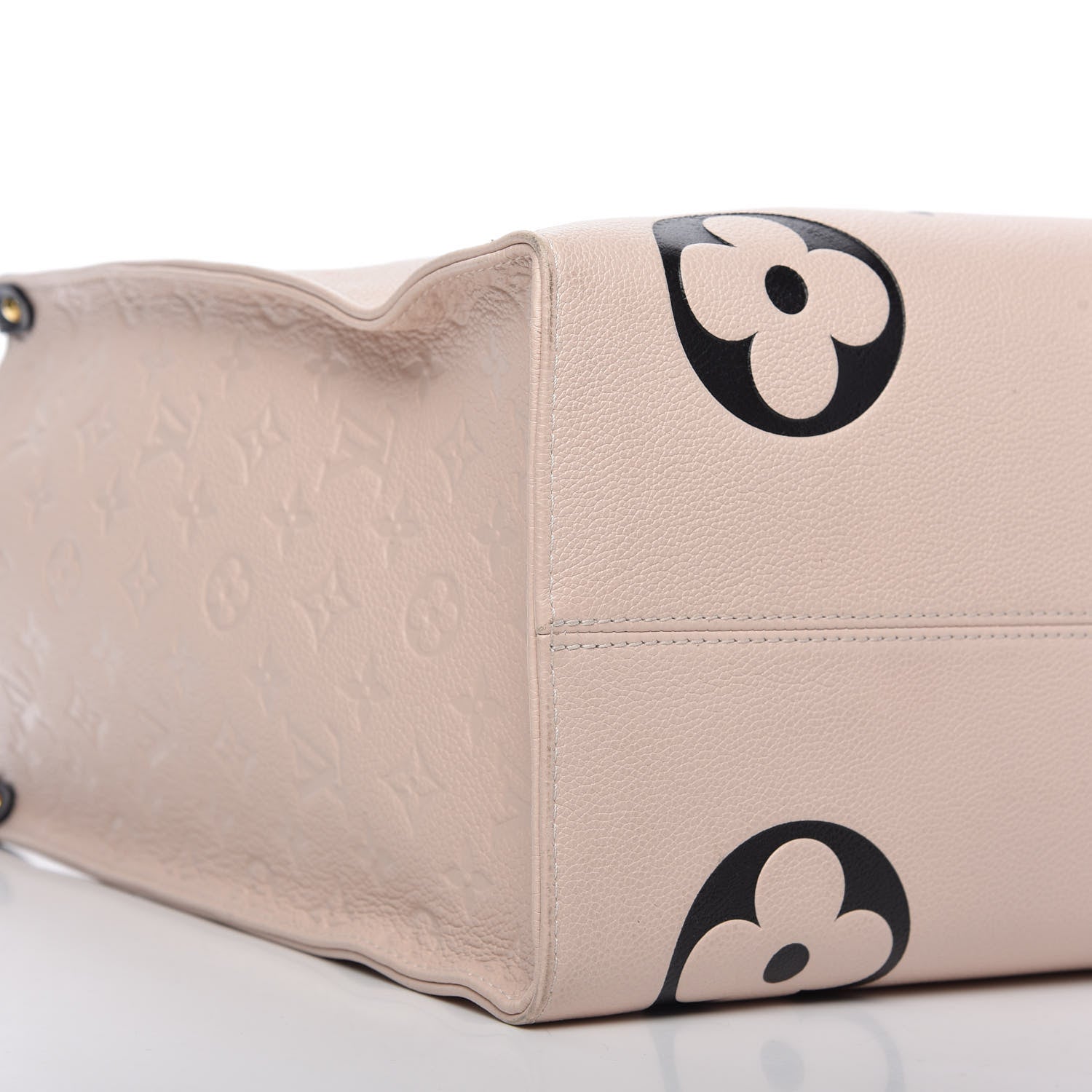 Louis Vuitton Empreinte Monogram Giant Crafty Onthego GM Creme Black 6 of 10