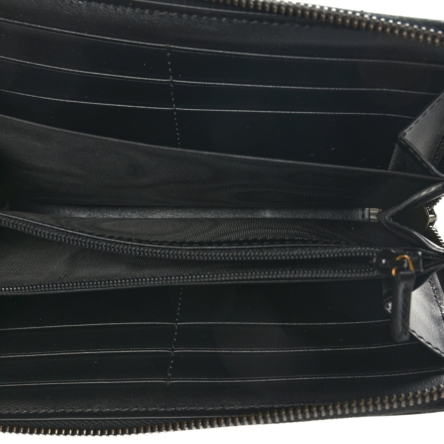 Gucci Calfskin Matelasse GG Marmont Zip Around Wallet Black 5 of 7
