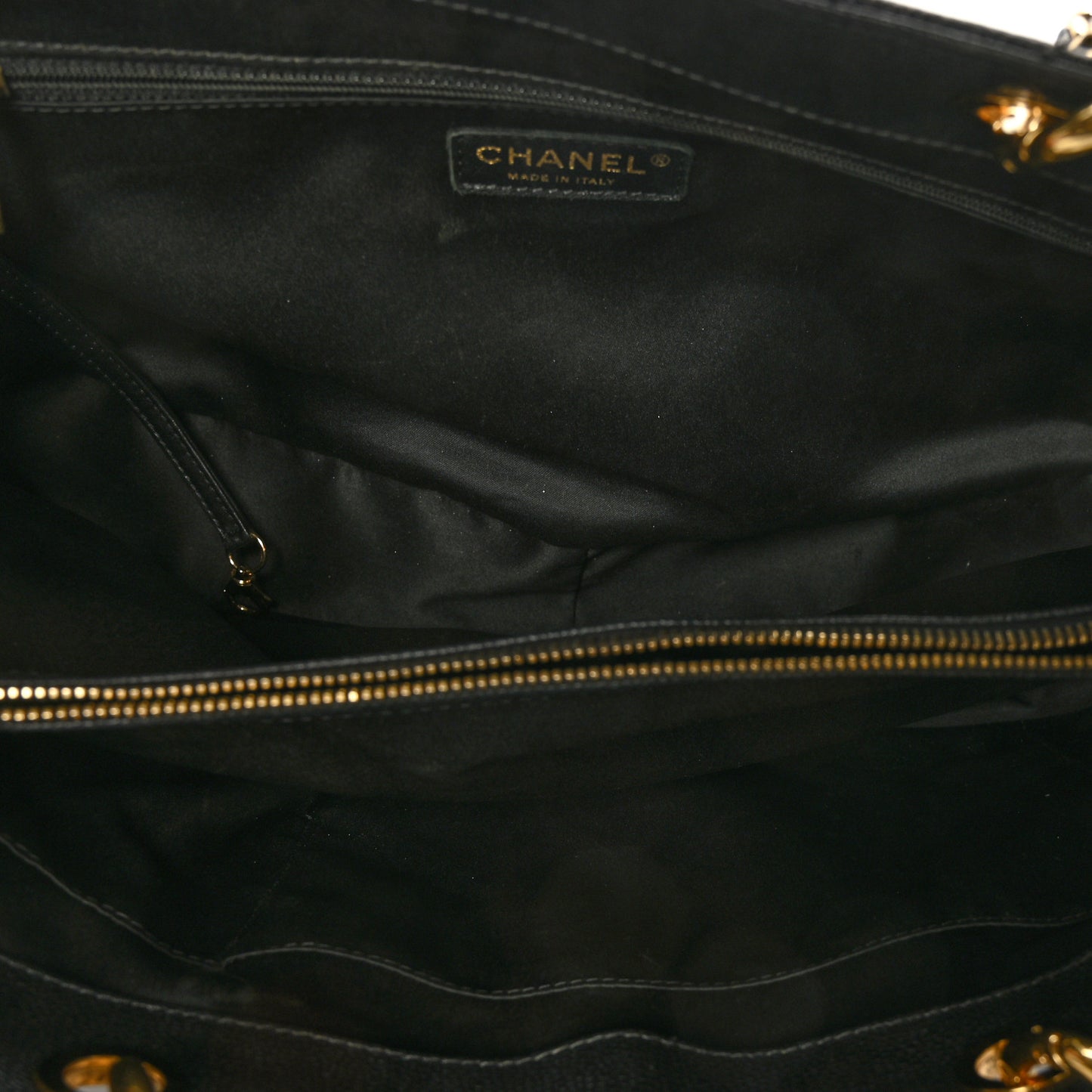 Caviar Quilted XL Grand Shopping Tote GST Black