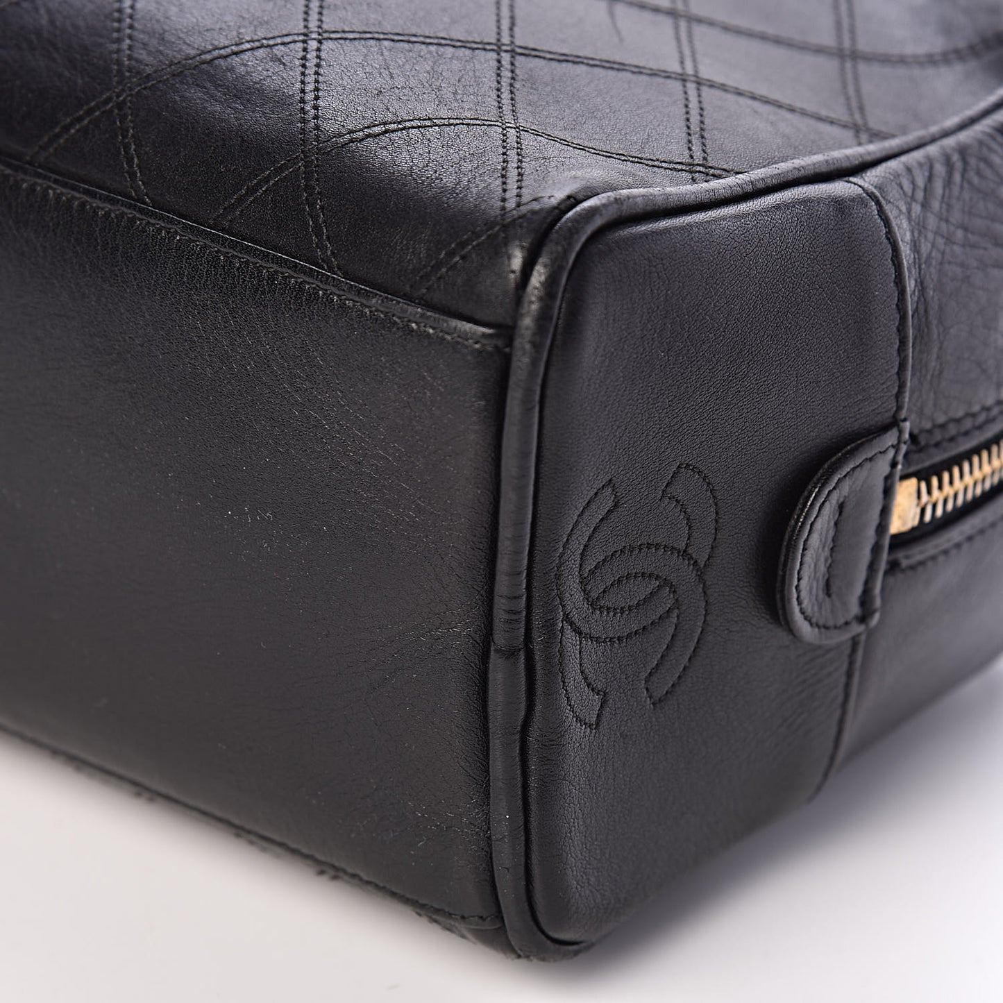 Lambskin Diamond Stitch Cosmetic Case Black
