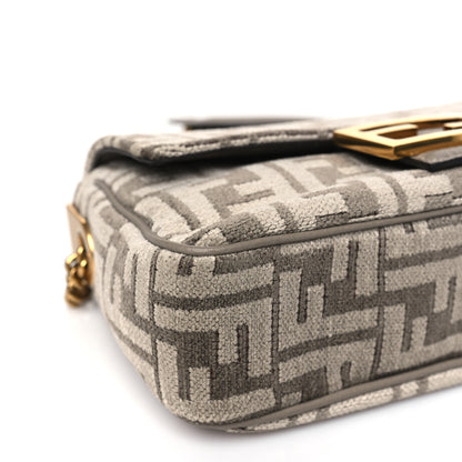 Fendi Chenille Vitello Seta FF Midi Chain Baguette Tortora 8 of 10