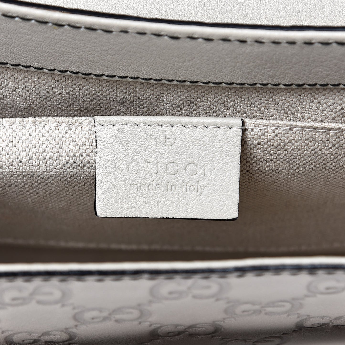 Guccissima Signature Medium Emily Chain Shoulder Bag Mystic White