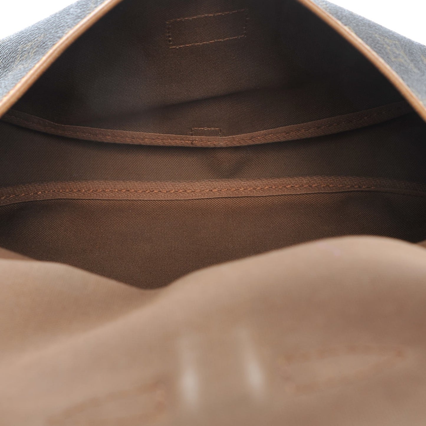 Monogram Saumur 30