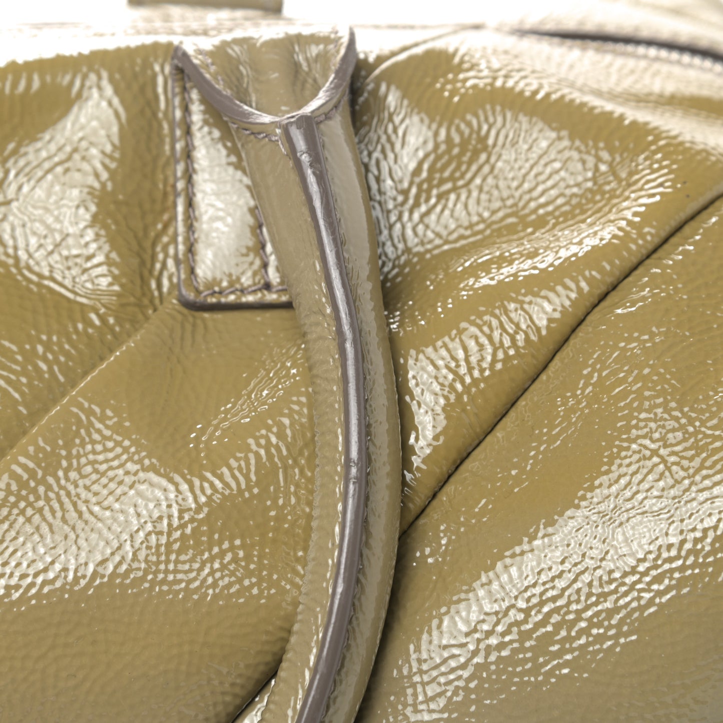 Textured Patent Medium Easy Sac Taupe