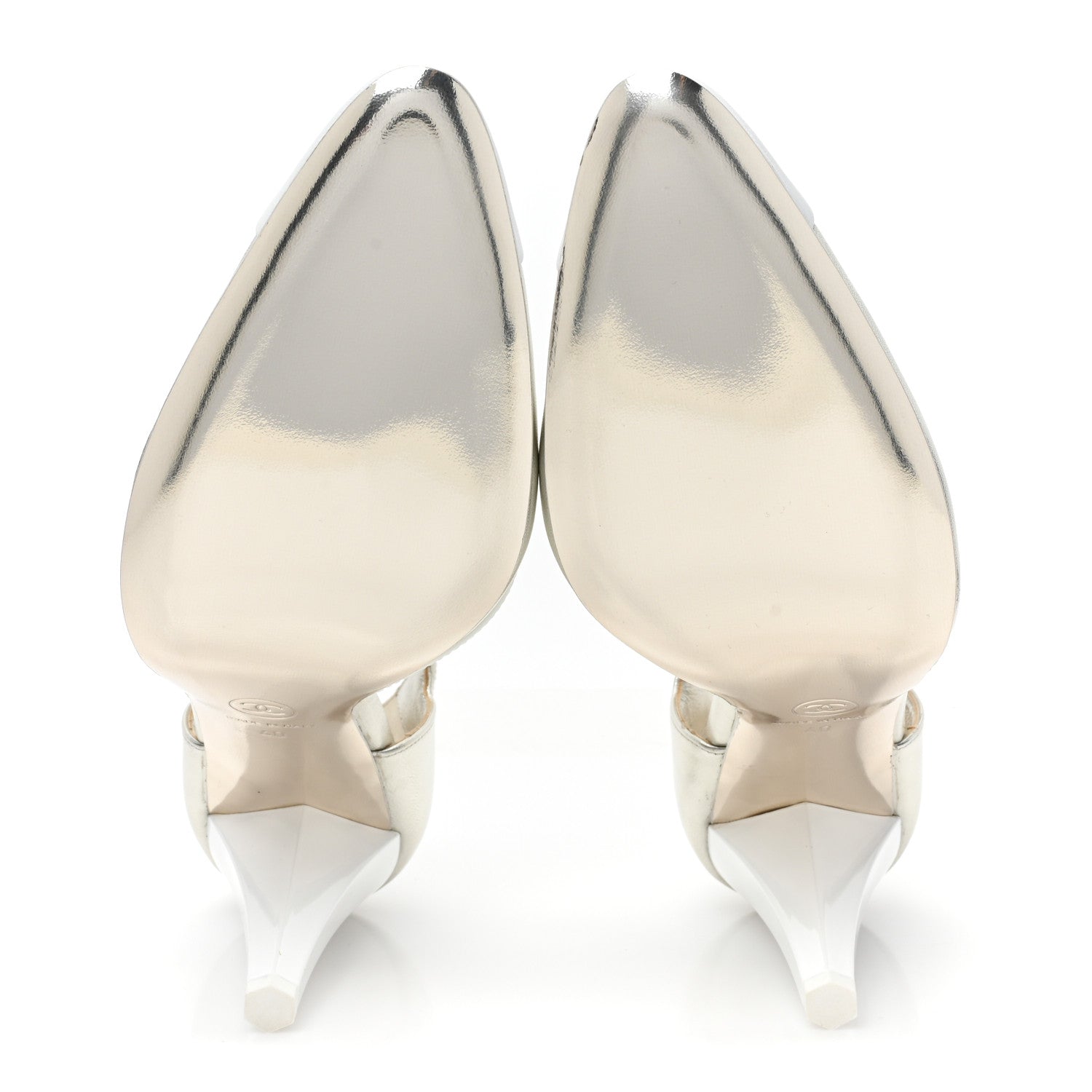 Chanel Laminated Lambskin Patent Cap Toe CC Turn-Lock Pumps 40 Silver White 5 of 13