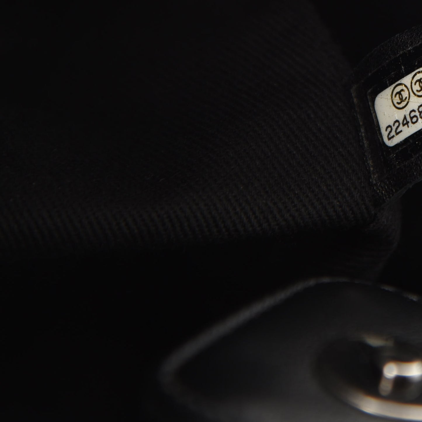 Caviar Quilted Medium CC Bucket Bag Dark Blue