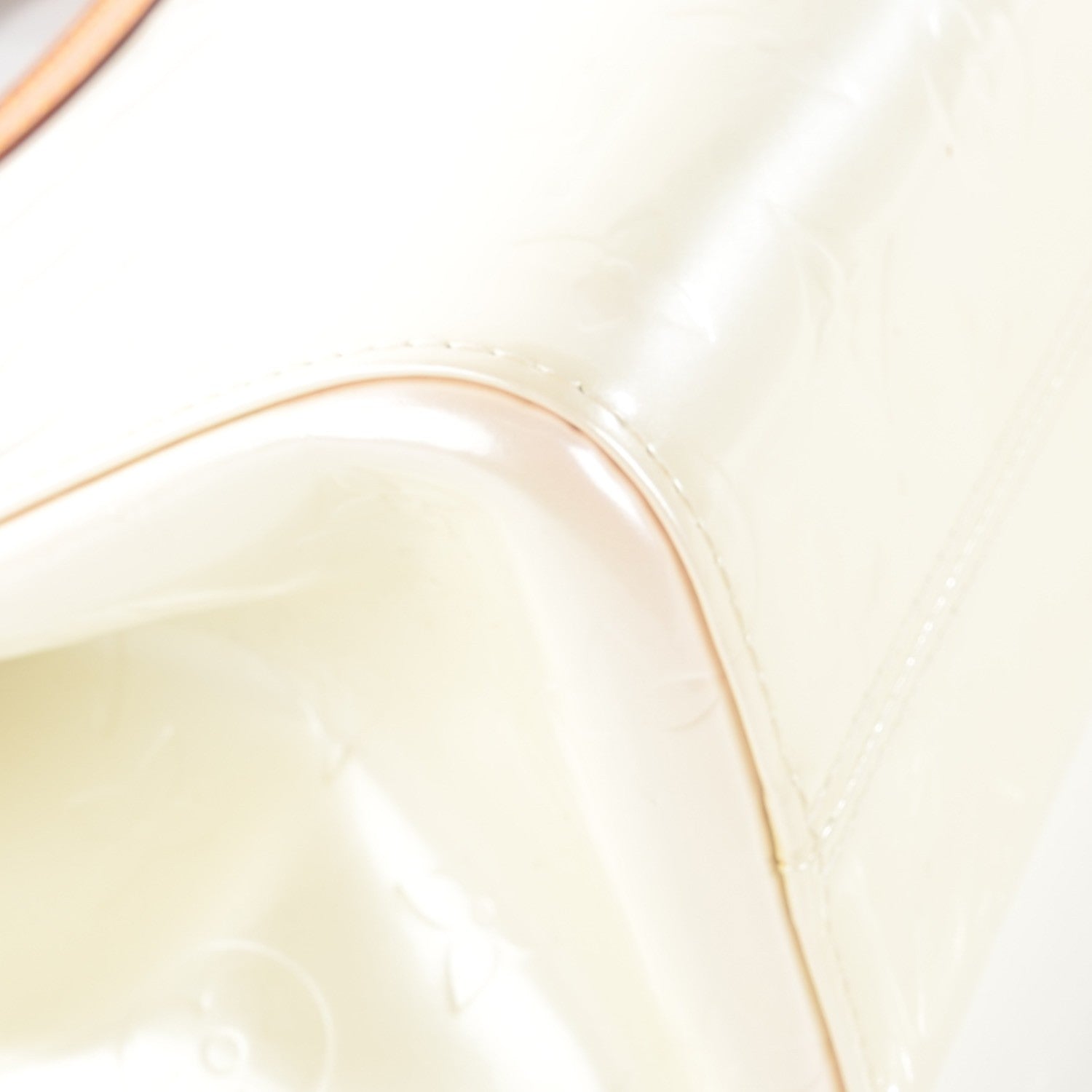 Louis Vuitton Vernis Roxbury Drive Perle 8 of 8