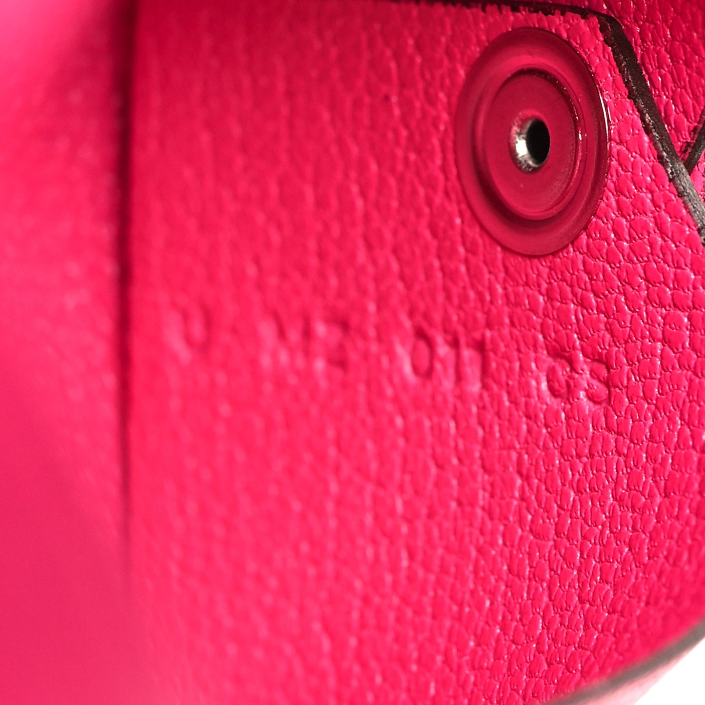 Chevre Chamkila Calvi Card Case Rose Pop