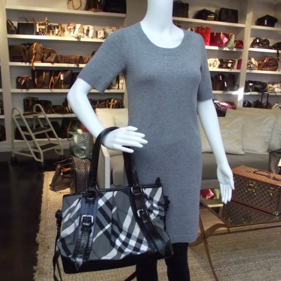 Burberry Nylon Beat Check Lowry Black 2 of 11