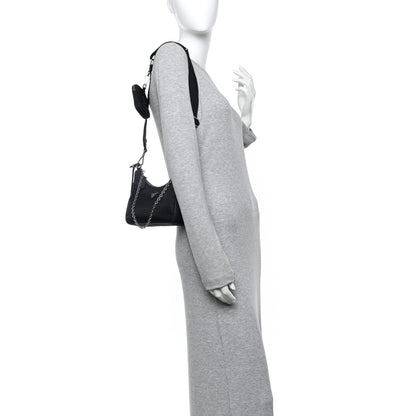 Prada Re-Nylon Saffiano Re-Edition 2005 Shoulder Bag Black 2 of 13