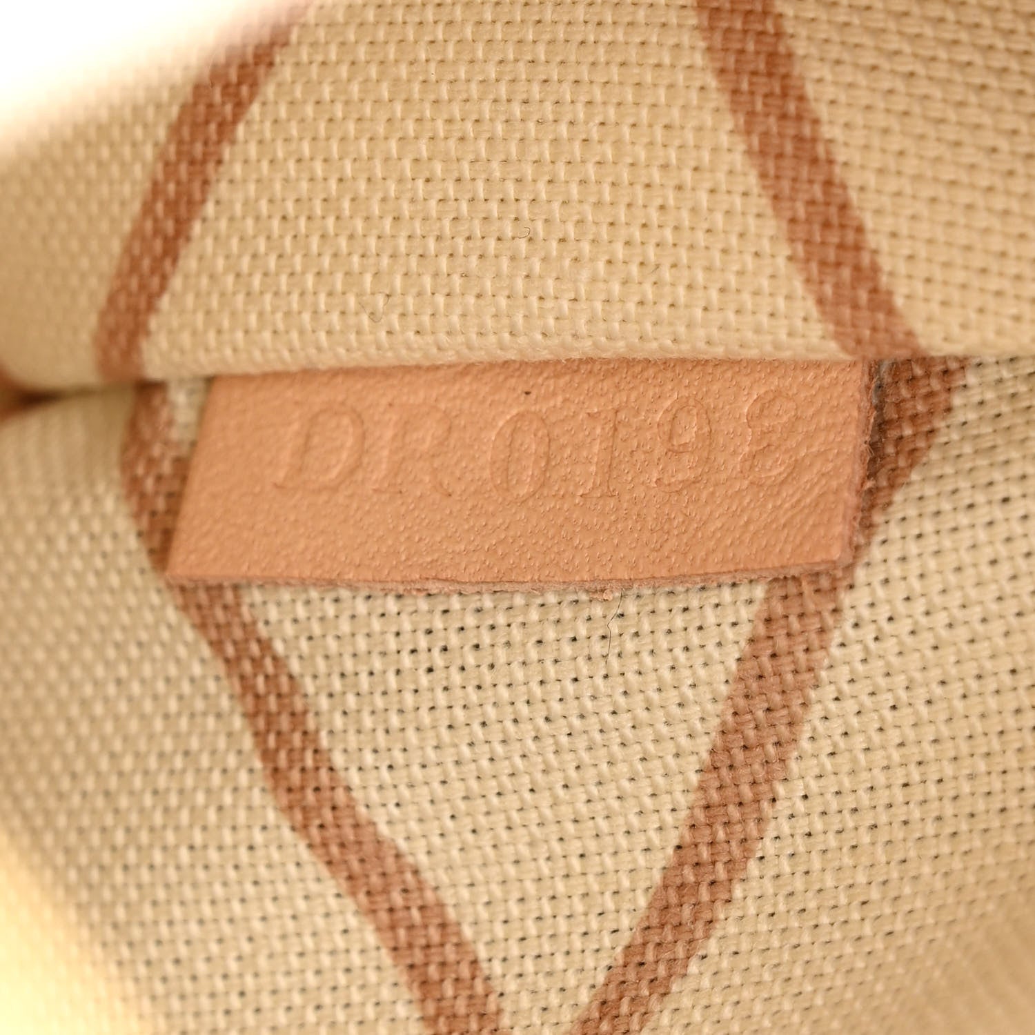 Louis Vuitton Monogram Summer Trunks Pochette Metis 7 of 10
