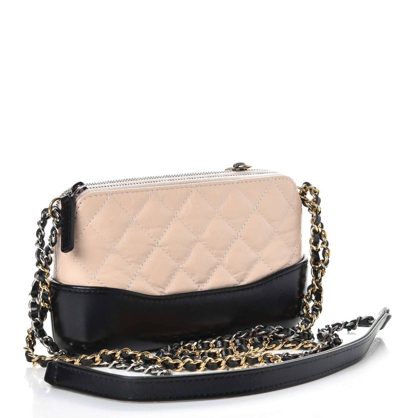 Aged Calfskin Quilted Small Gabrielle Clutch With Chain Beige Black