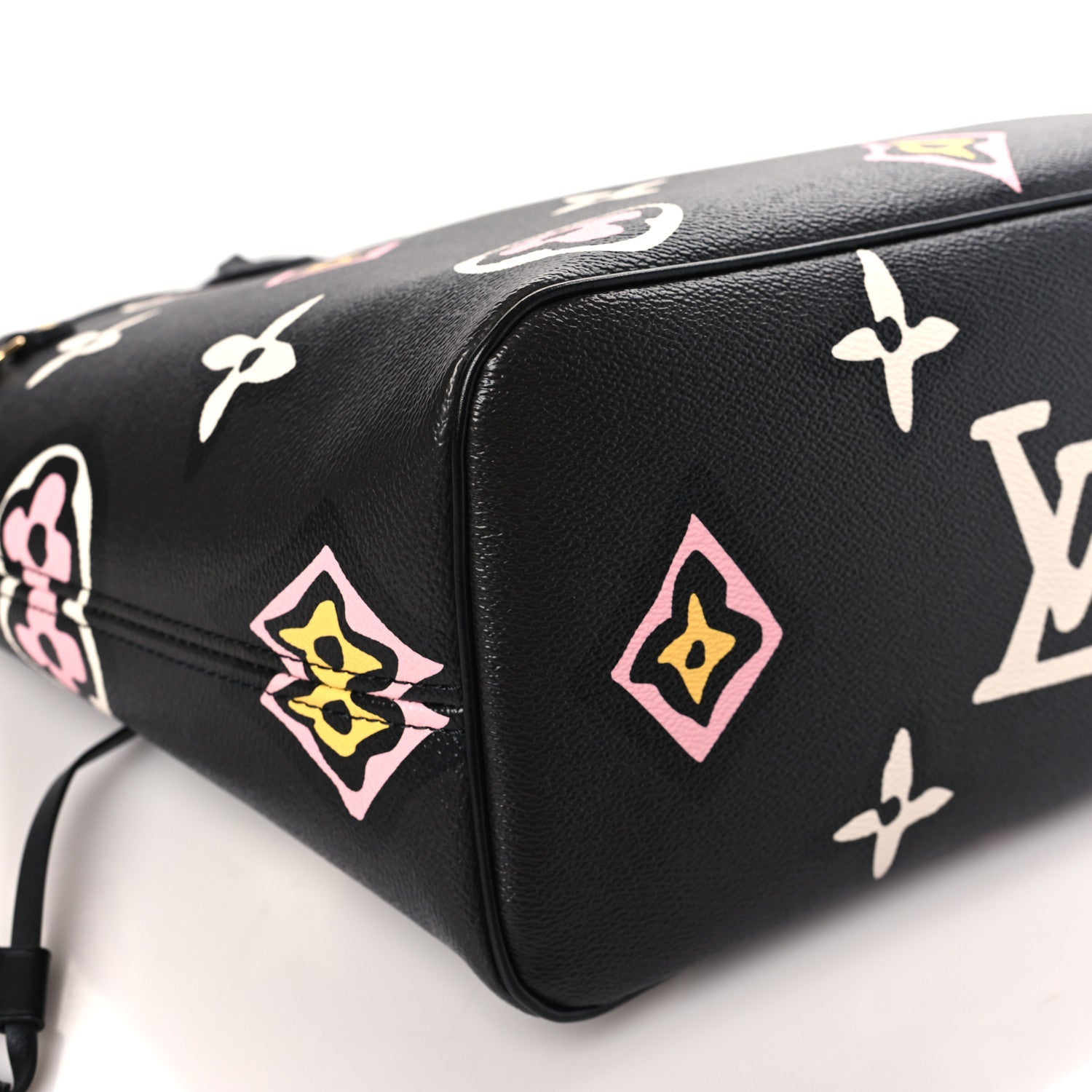 Louis Vuitton Monogram Giant Wild at Heart Neverfull MM Black 8 of 9