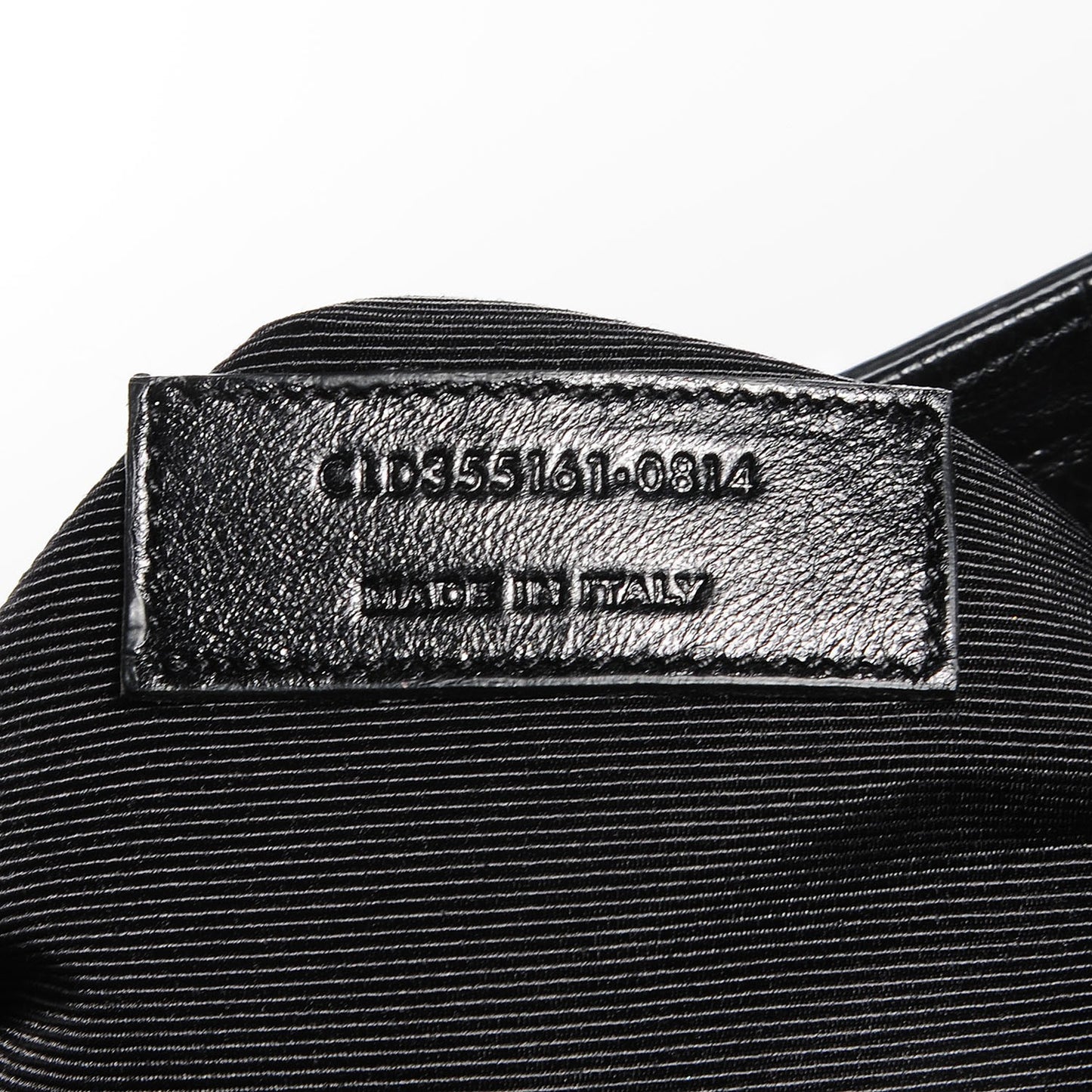Crocodile Embossed Medium trois Class Tote Black