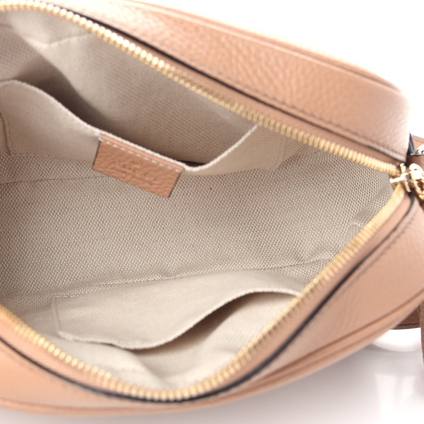 Pebbled Calfskin Small Soho Disco Bag Camelia