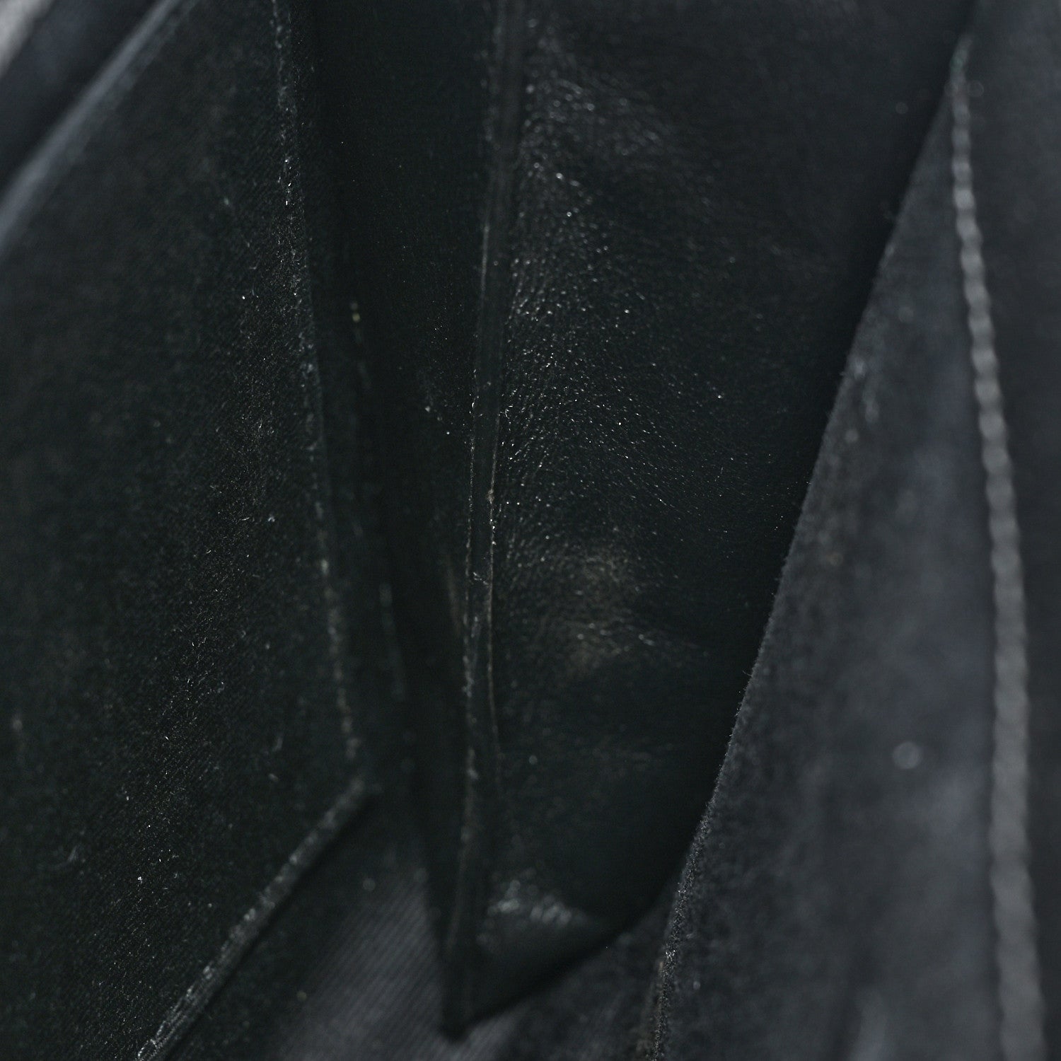 Saint Laurent Grain De Poudre Matelasse Chevron Monogram Envelope Clutch Black 14 of 15