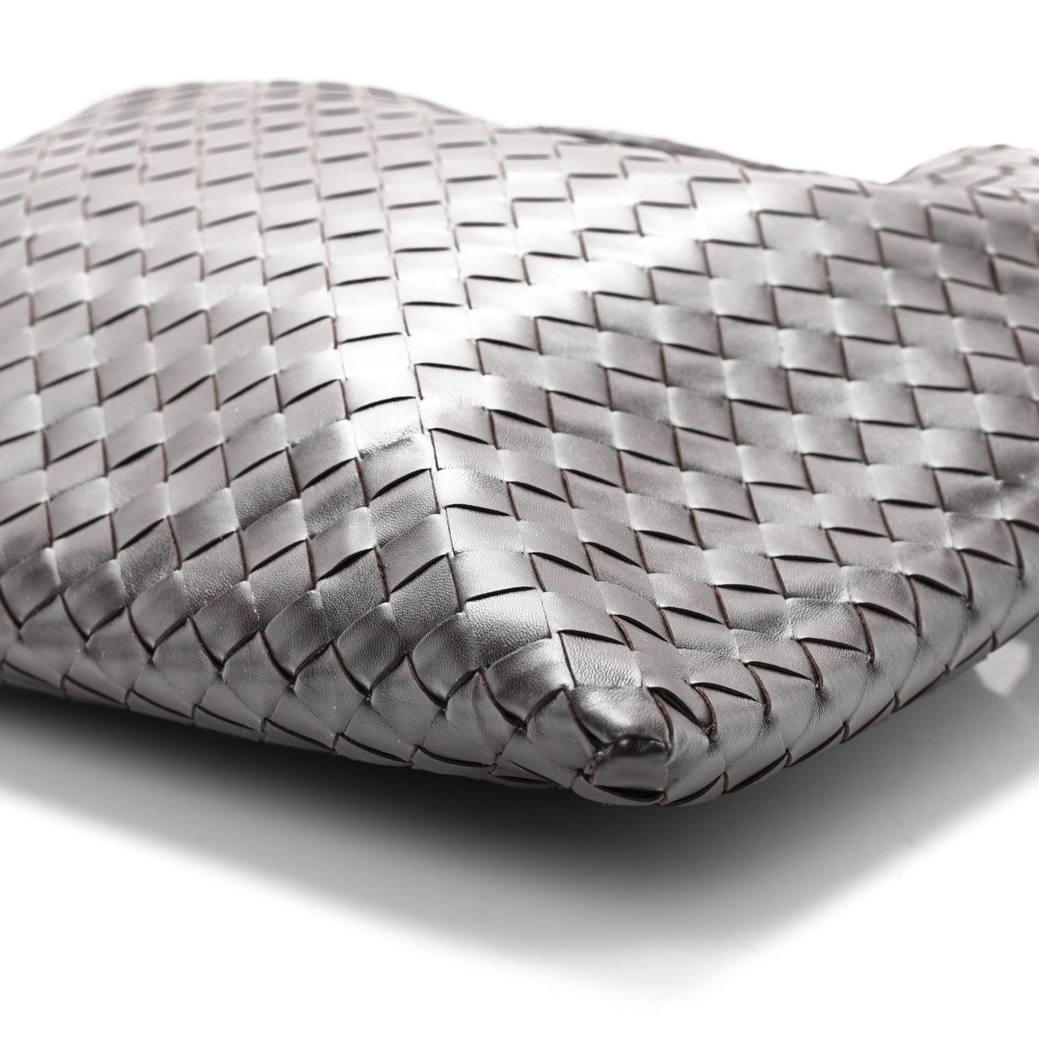 Bottega Veneta Calfskin Intrecciato Large Hop Fondant 10 of 10
