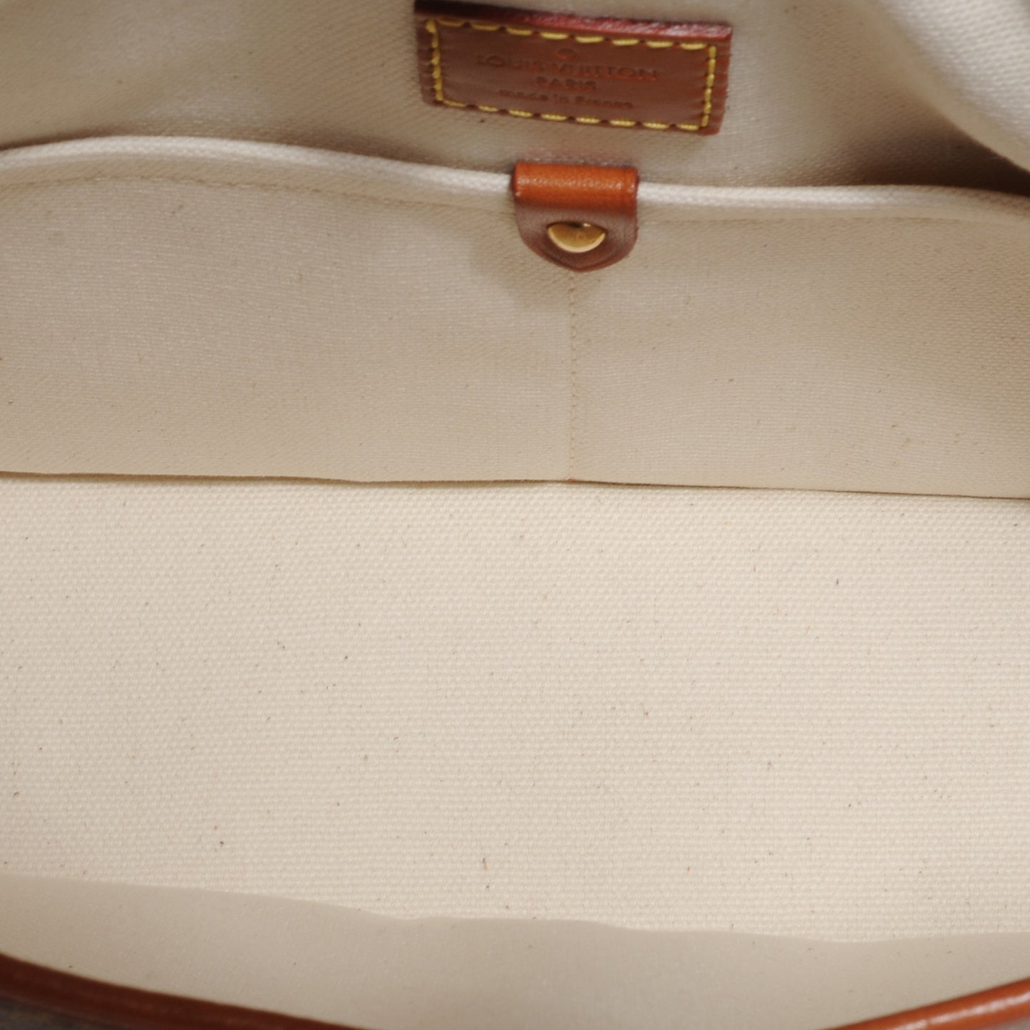 Monogram Tisse Rayures Clutch Red