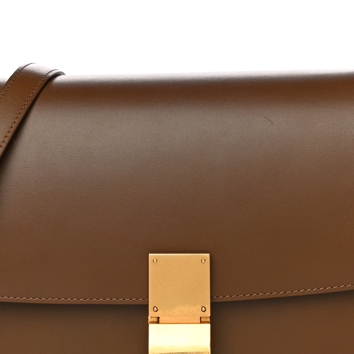 Box Calfskin Medium Classic Box Flap Bag Camel
