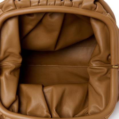 Bottega Veneta Smooth Butter Calf The Pouch Oversized Clutch Cammello 5 of 10