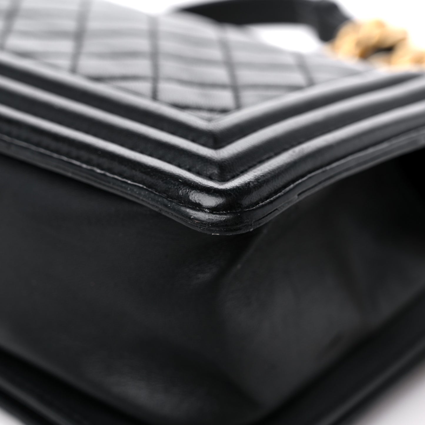 Lambskin Quilted Medium Boy Flap Black