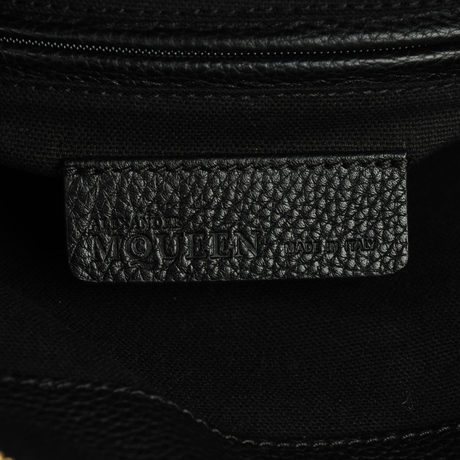 Alexander McQueen Grainy Calfskin Padlock Skull Clutch Black 6 of 7