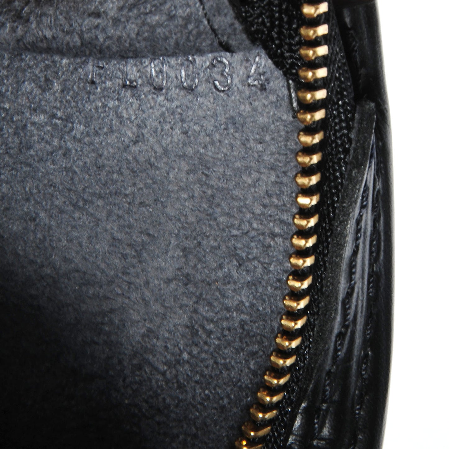Epi Bucket Pochette Accessories Black