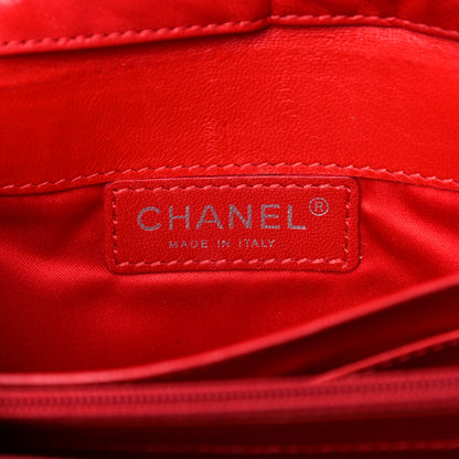 Chanel Lambskin Quilted East West Flap Clutch Red 5 of 16