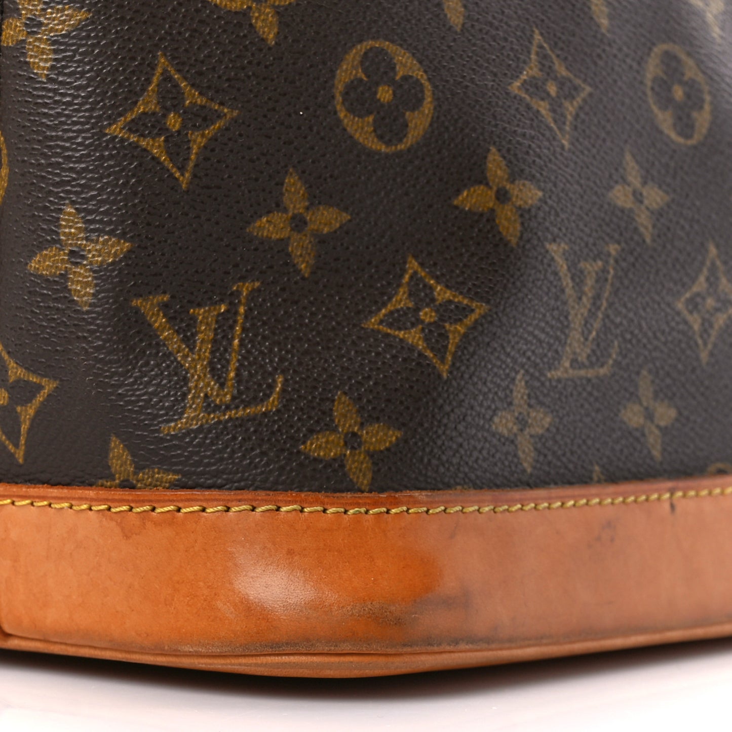 Monogram Alma PM