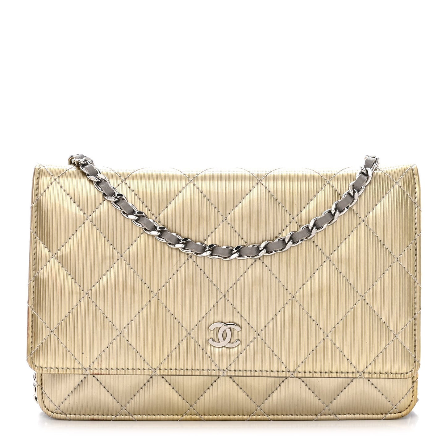 Striated Patent Quilted Wallet On Chain WOC Beige
