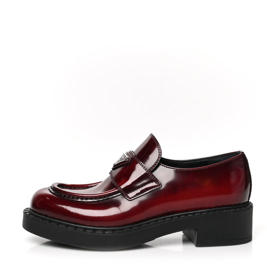 Brushed Calfskin Metal Triangle Logo 50mm Loafers 37 Porpora Fume