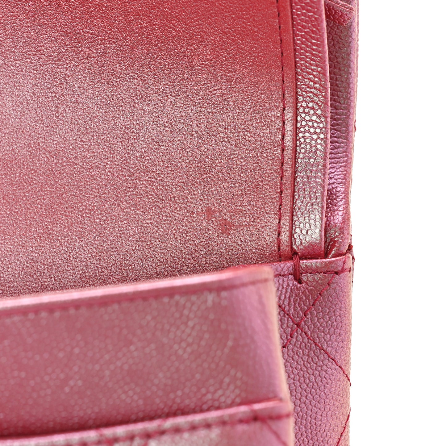 Iridescent Caviar Quilted Medium Double Flap Pink