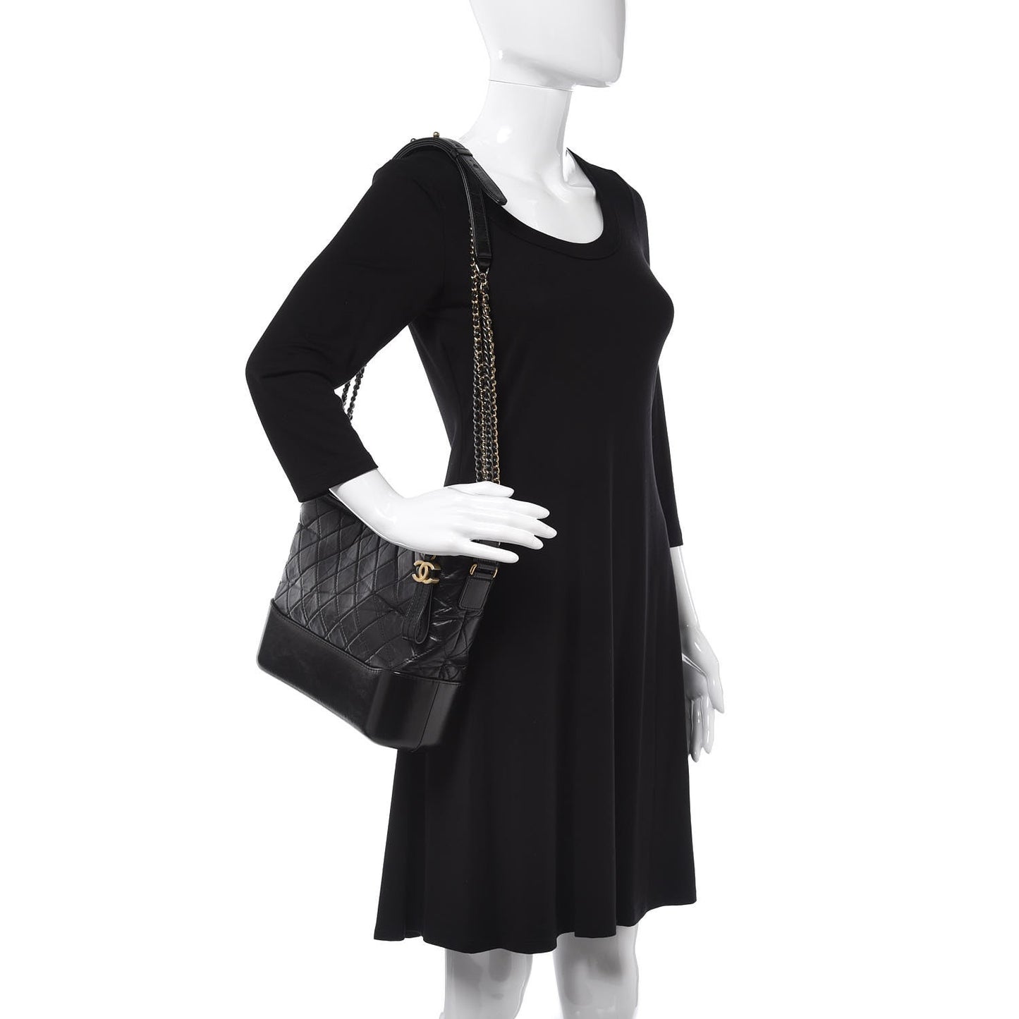 Aged Calfskin Quilted Medium Gabrielle Hobo Black
