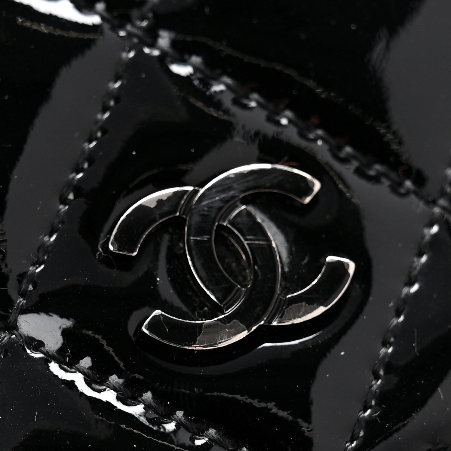 Chanel Patent Calfskin Quilted Yen Wallet Black 9 of 10