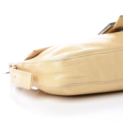 Fendi Calfskin Baguette Beige 9 of 15