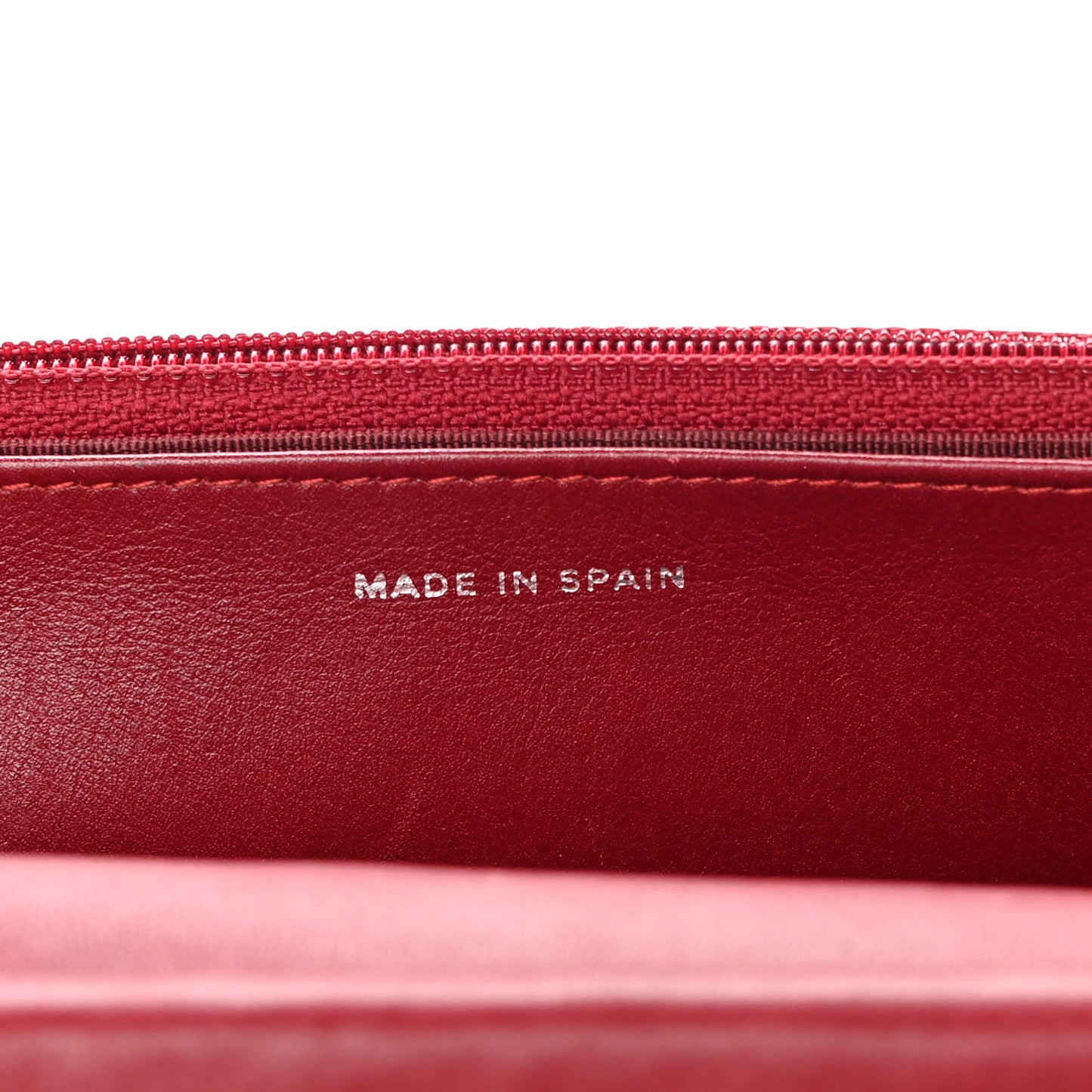 Patent Quilted Wallet On Chain WOC Red