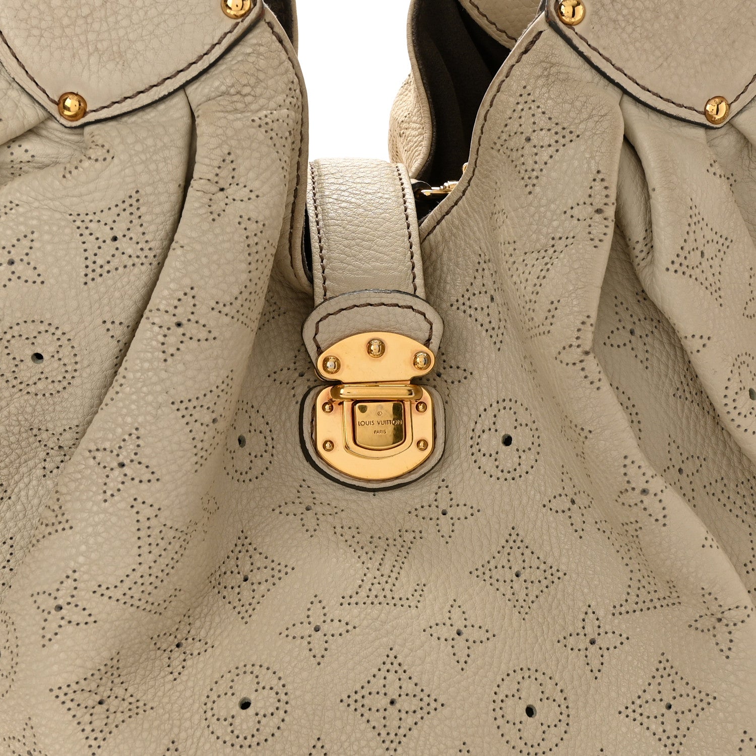 Louis Vuitton Mahina XL Gris 7 of 20