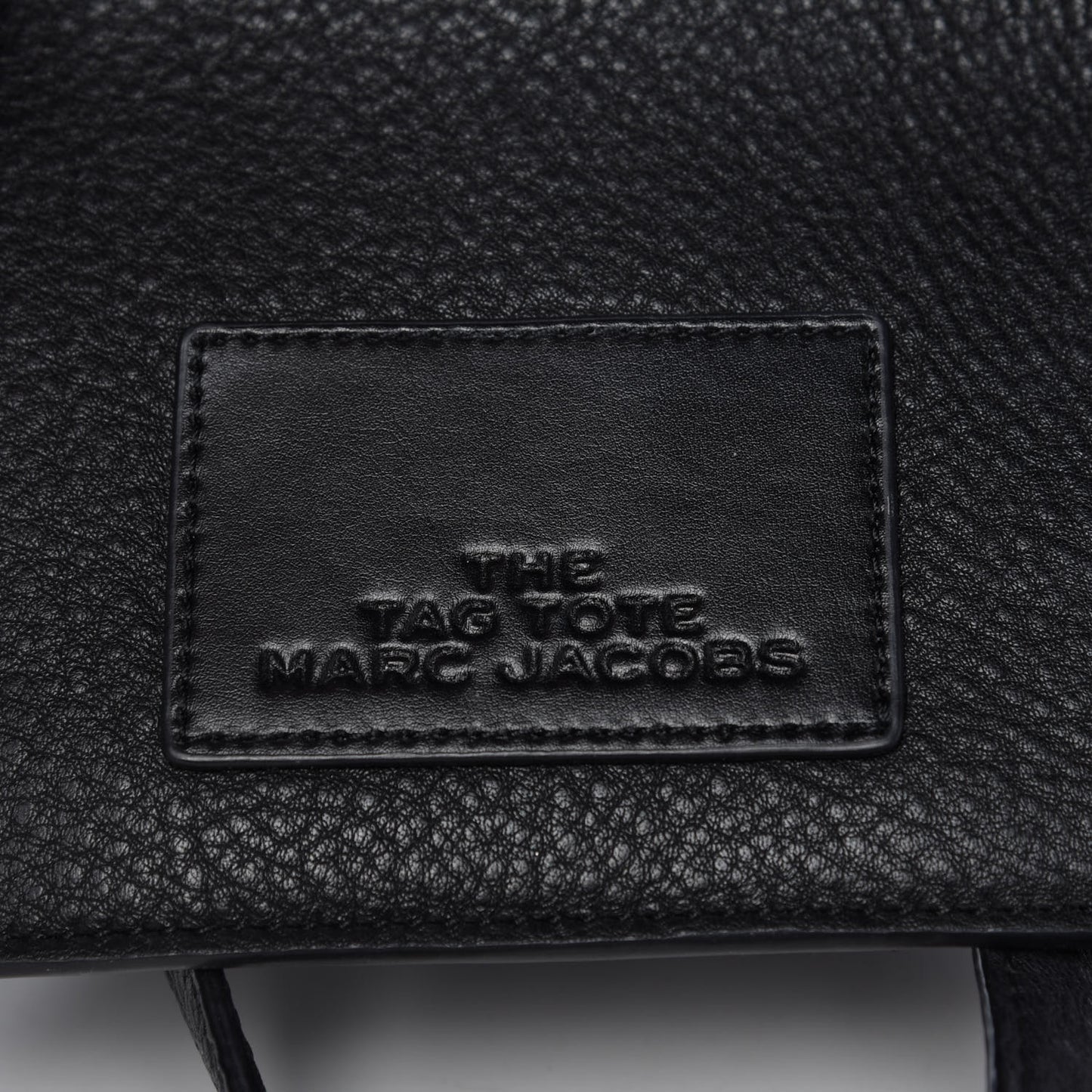 Grained Calfskin The Tag 21 Tote Black