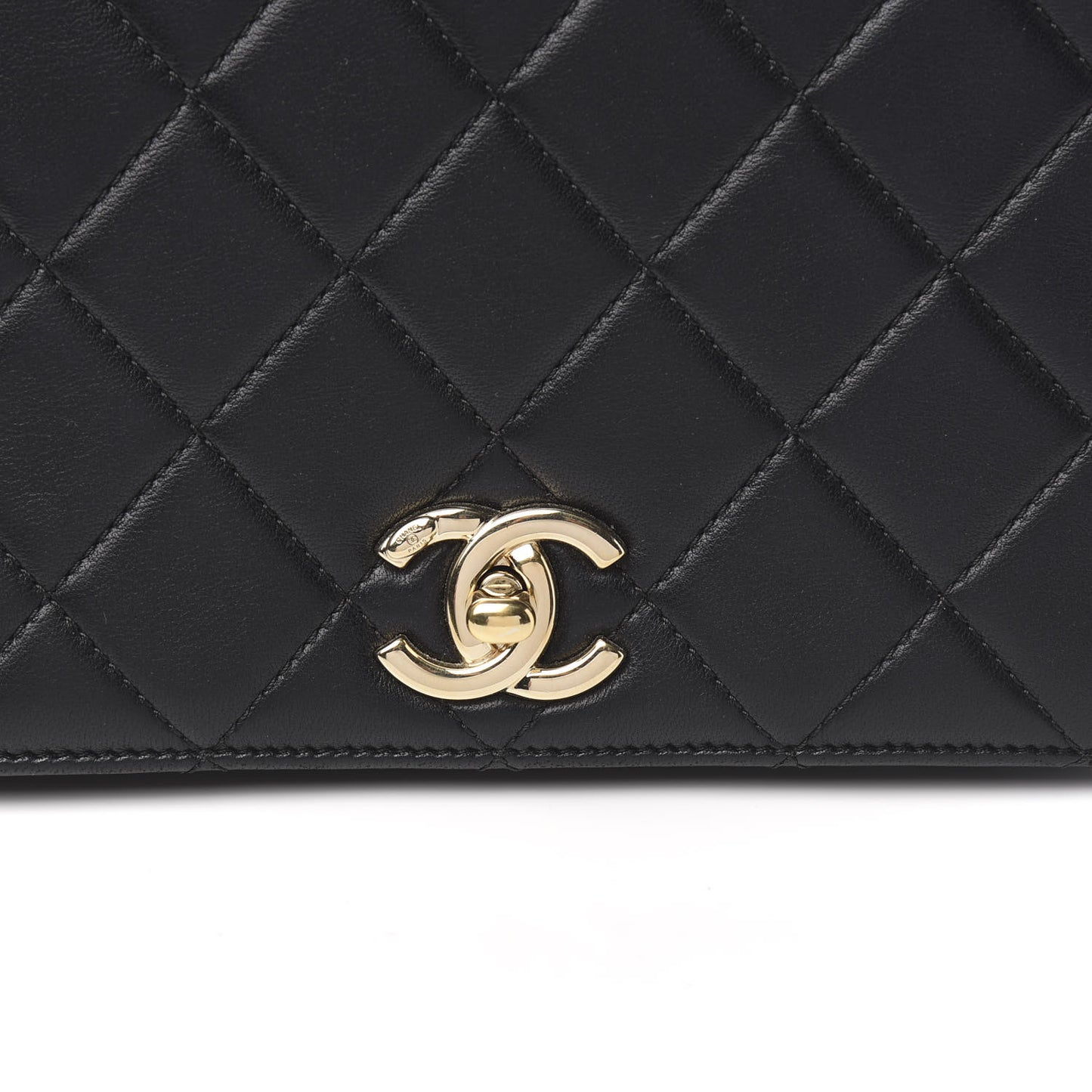 Lambskin Small Carry Chic Flap Black