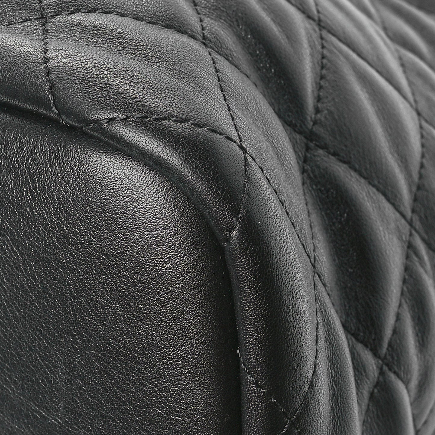 Calfskin Quilted ES Giant Travel Bag Black