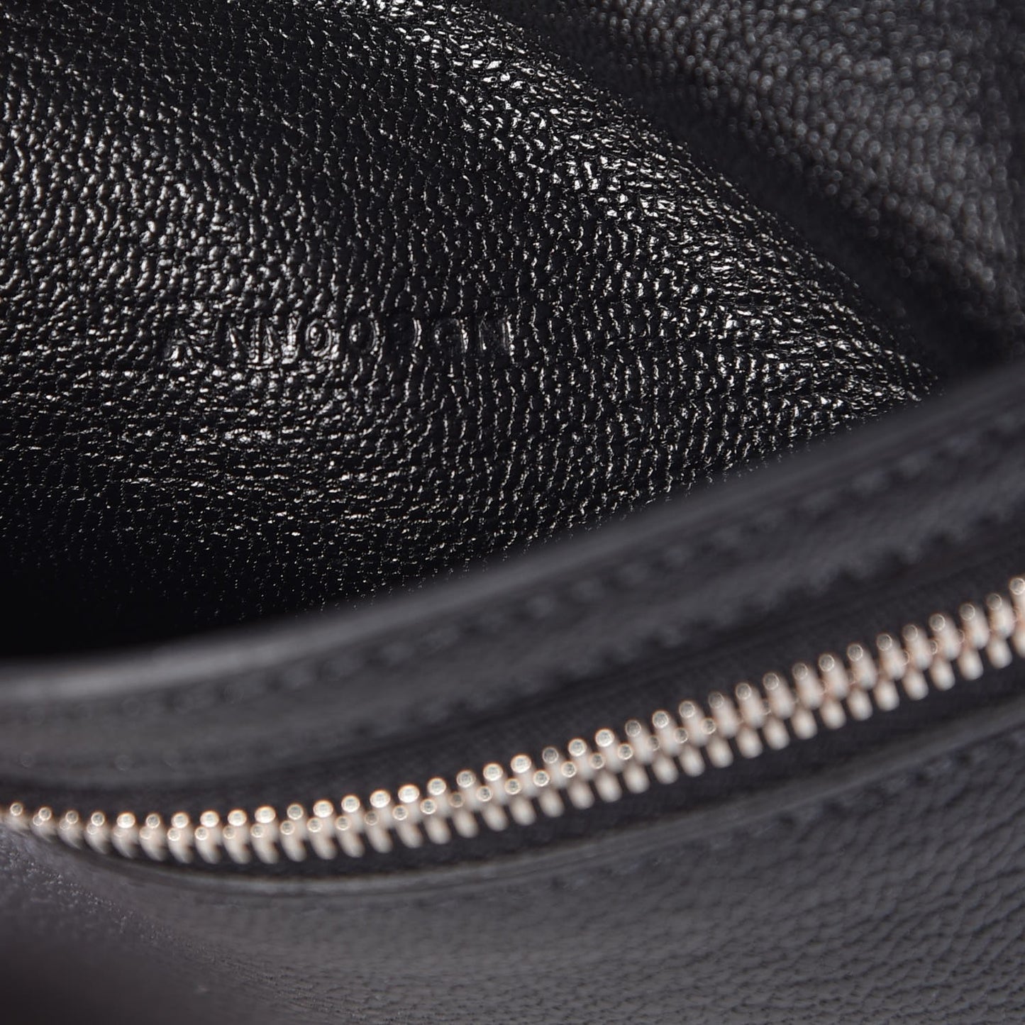 Chevre Mysore Clic 12 Wallet Black
