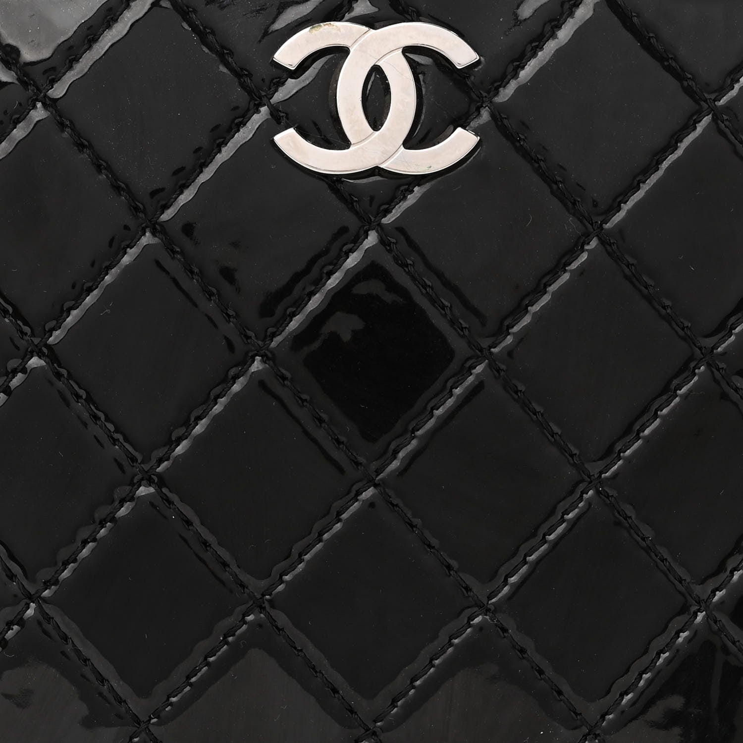 Chanel Patent Quilted Travel Kit Vanity Case Black 8 of 11