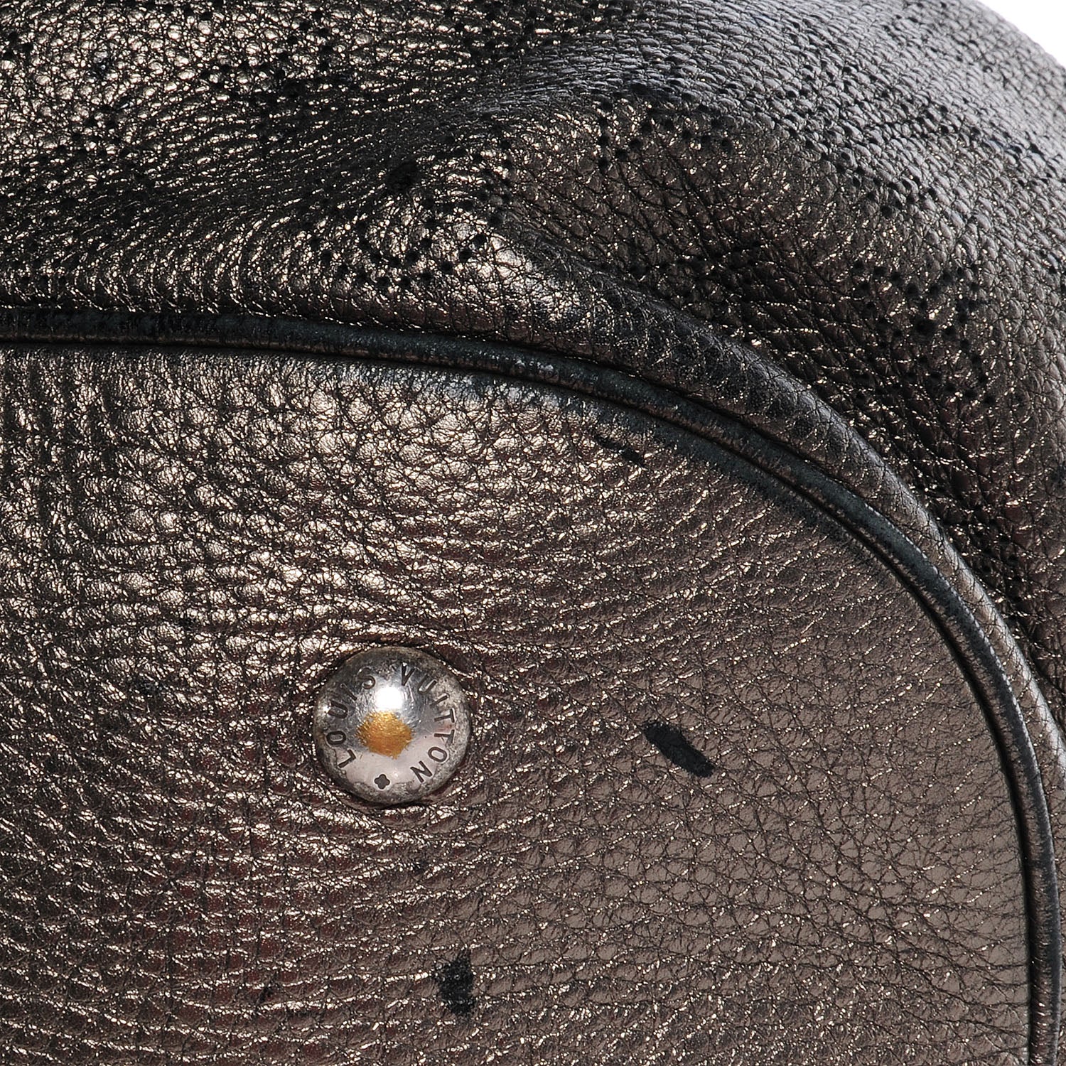 Louis Vuitton Mahina XL Bronze 5 of 10