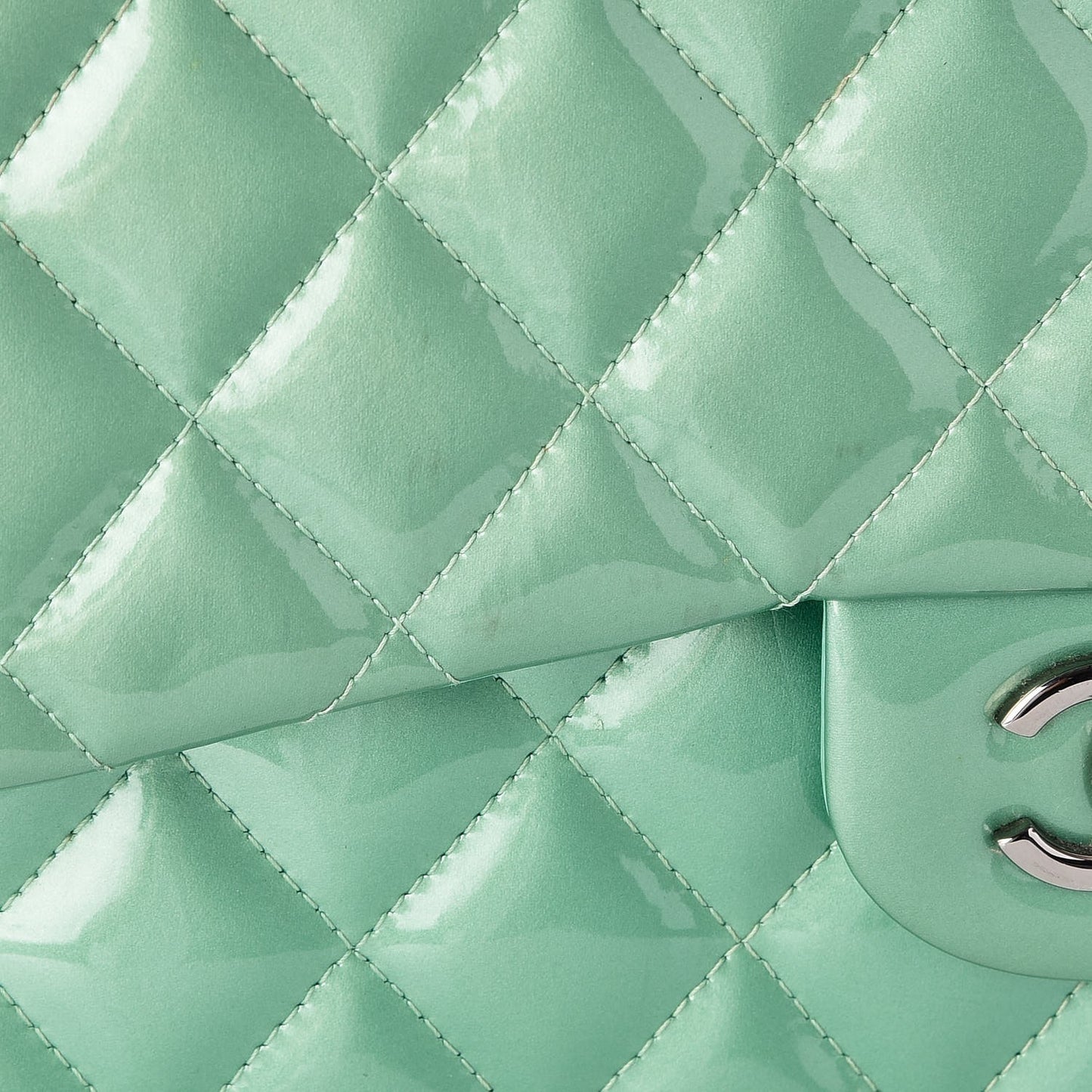 Patent Quilted Jumbo Double Flap Green