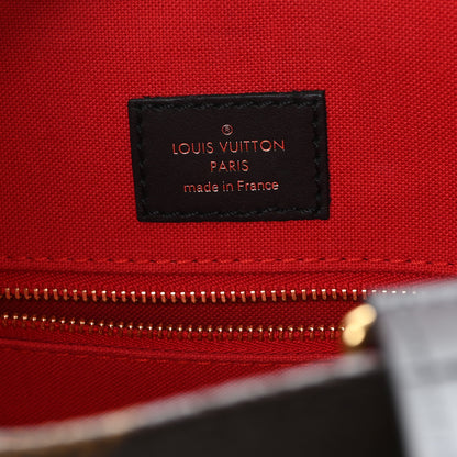 Louis Vuitton Reverse Monogram Giant Onthego MM 6 of 9